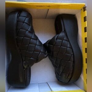 Black Platform mules / clogs